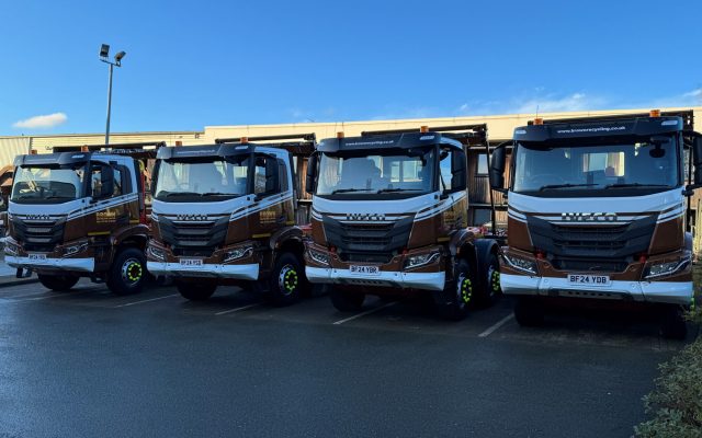 Collection vans for large businesses - Brown Recycling
