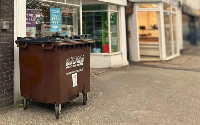 brown bin outside a business - Brown recycling