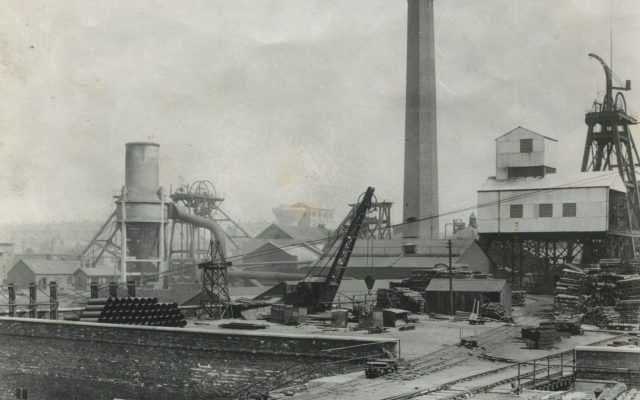Sneyd Colliery, the site of our current headquarters, when it was a fully operational coal mining facility in the 1950’s. At its peak, it produced up to 500,000 tonnes of coal annually.