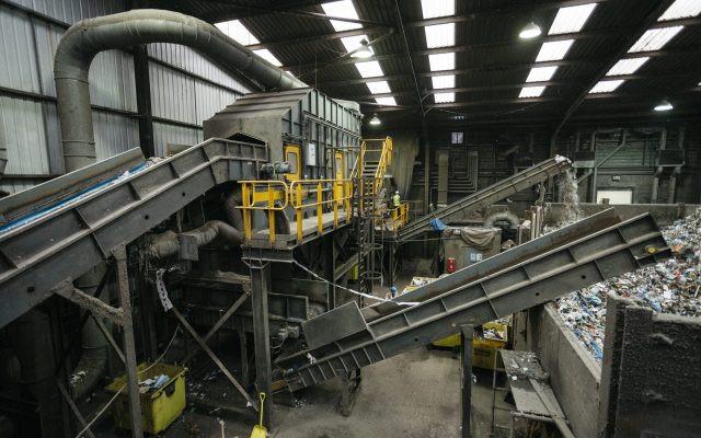 Brown Recycling - waste sorting with AI